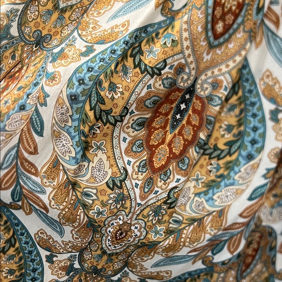 Women's Paisley Puff-Sleeve V-Neck Maxi Dress - Olive/Tan - Picture 9 of 15